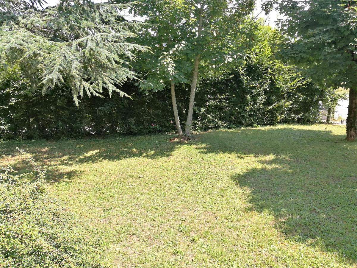 Douceur En Campagne Apartment Espalion Exterior photo